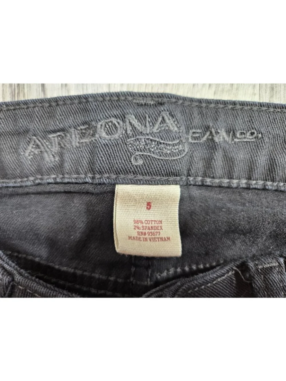 Arizona Jean Co Low Rise Super Skinny Jeans Juniors 5 Black‎ Stretch Denim